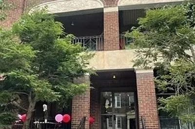 317 Summit Ave #7