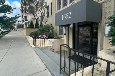 1662 Commonwealth Ave #12