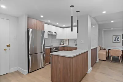 45 Longwood Ave #107