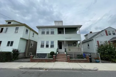 25 Hanover St #2 1