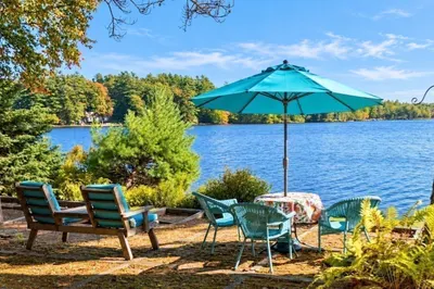 64 Lakeshore Dr 1