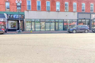 218 Essex Street 1
