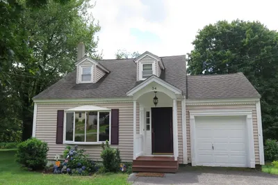 54 Tolman Ave