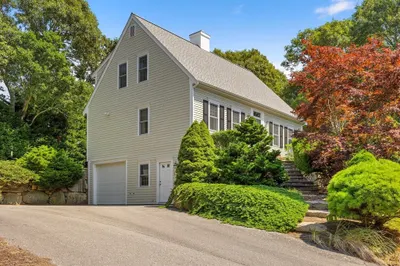 68 Windsor Ave