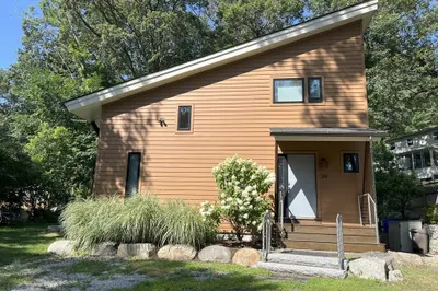 34 Wood St
