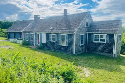 106 Rocky Hill Rd