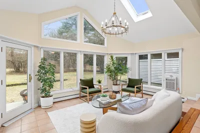 23 Elmbrook Road 1
