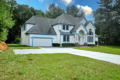 7 Upland Way 1