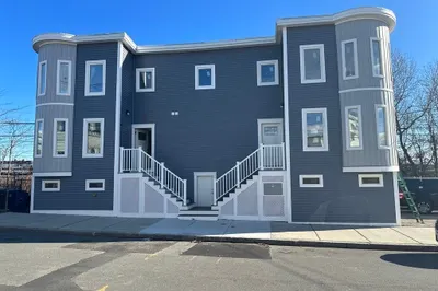 6-8 Garfield Ave #1