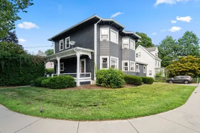 18 Jewett St 1