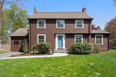 15 Lafayette Cir