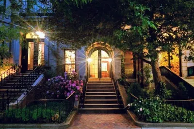 336 Beacon St #4