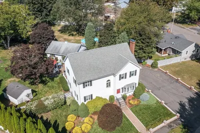 17 Samoset Rd 1