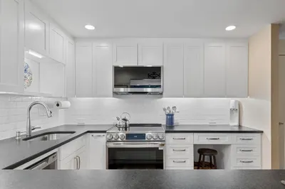 1 Watermill Pl #123