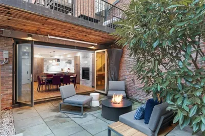 28 Melrose St #28