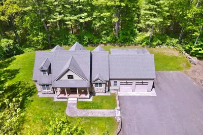 39 Boxboro Road 1