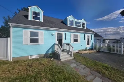 274 Newport Rd 1