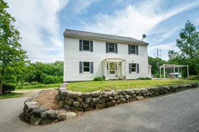 90 Norwell Ave 1