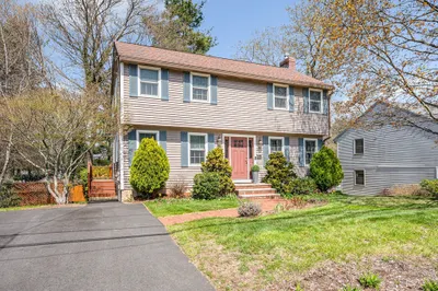 38 Hamilton Ave