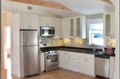 23 Pitman St #2