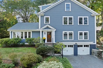 66 Hutchinson Rd 1