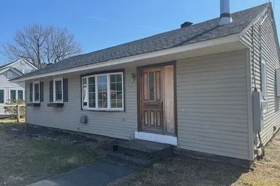 16 Vladish Ave