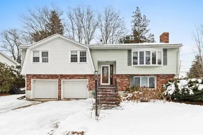 1 Alden Ave