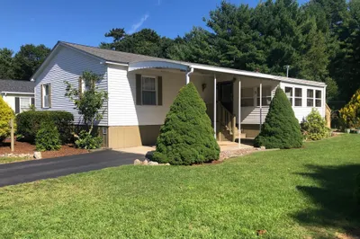 3 Narragansett Dr 1