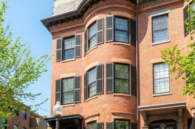 83 Montgomery St #3