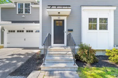 328 Village St #328 1