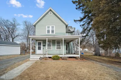 17 Prospect St 1