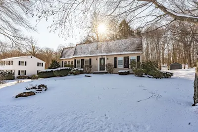 167 Clover Hill Dr 1