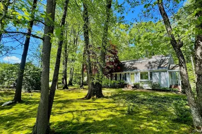 59 Fox Hill Dr