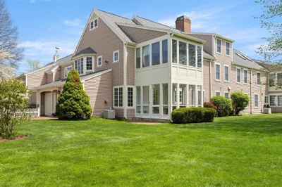 61 Great Hill Drive #61 1