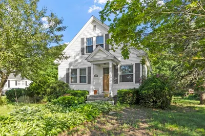 200 Groton Rd 1
