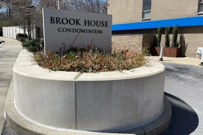 99 Pond Ave #407