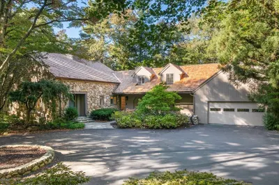 24 Trailside Rd 1