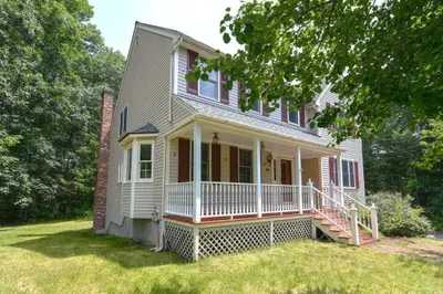 60 Watson Way 1