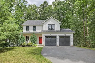 59 Ice Pond Dr 1