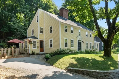 1 Evans Pl #1 1