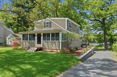 44 Sandy Pond Rd 1