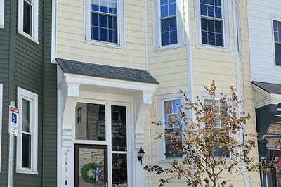 131 H St 1
