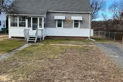 360 Chicopee St