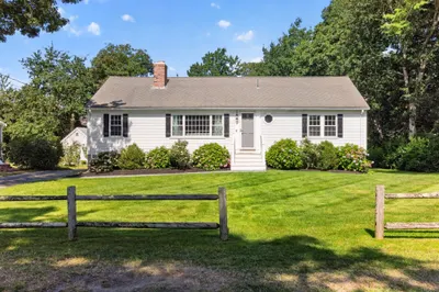 3 Redwood Ln 1