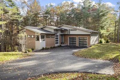 12 Pine Ridge Road
