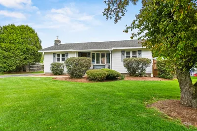 135 Imperial Ave 1