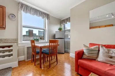 21 Beacon St #10E