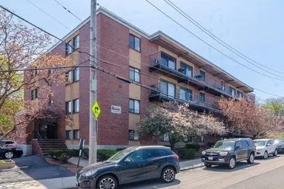 400 Savin Hill Ave #9