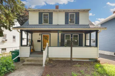 958 Highland Ave 1