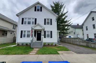 37 Fountain St #2